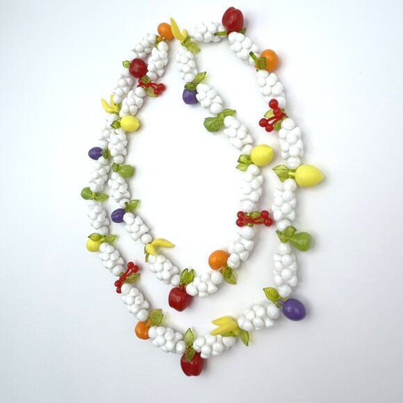 Vintage Fruit Necklace Retro Beaded 26 inch Mid Century - Picture 2 of 13